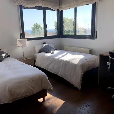 Villa R64 Deluxe Déjà Vu *