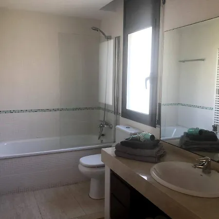 R64 Deluxe Déjà Vu Villa Calafell